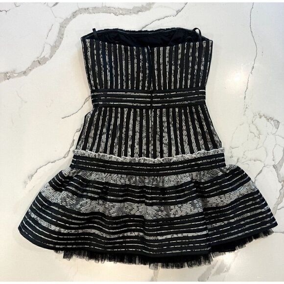 BCBGMaxAzria Madeline Strapless Dress in Black/White Size 2 - Picture 3 of 5
